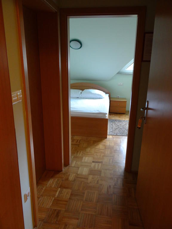 Rooms Hochkraut Celje Exteriör bild